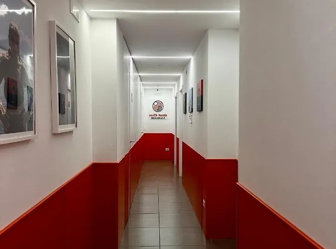 Πανσιόν South Hands