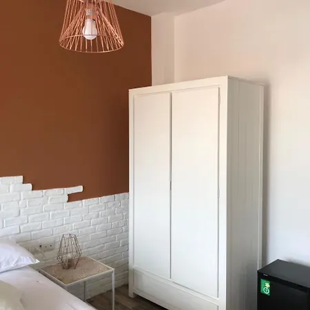 Гостевой дом South Hands 4*